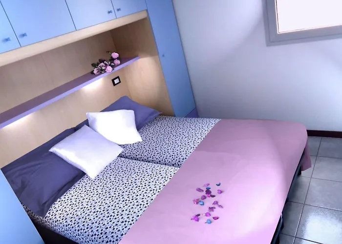 Modern Flat With Large Terrace * 比比翁